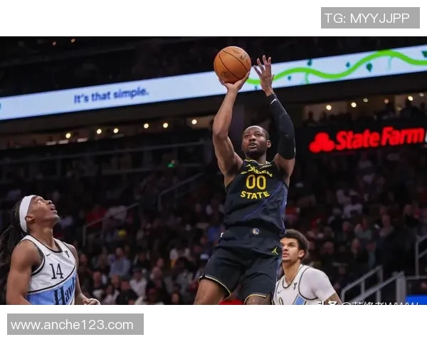 美记:勇士有意克拉克斯顿 勇网两队考虑用其和库明加进行单换 美记:勇士有意克拉克斯顿 勇网两队考虑用其和库明加进行单换