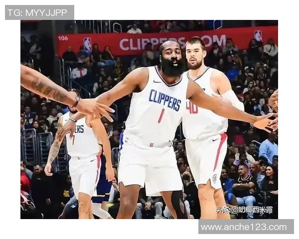 连输爵士快船&下场打湖人!CC:我们曾垫底过 不会因两场丧失斗志 连输爵士快船&下场打湖人!CC:我们曾垫底过 不会因两场丧失斗志